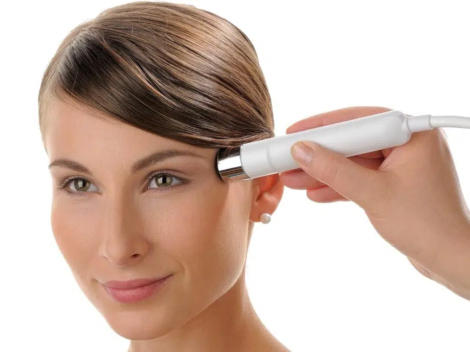 Elasticity-near-eye-white