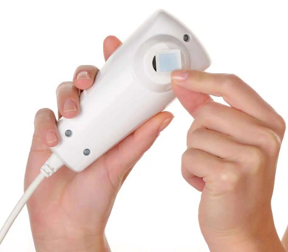 Sebufix-put-on-camera